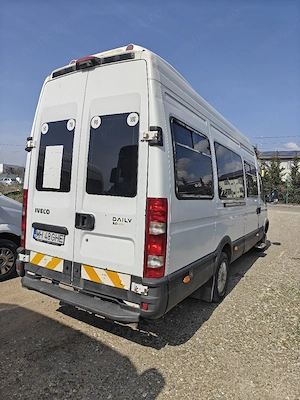 Microbuz Iveco DAILY 28loc - imagine 2