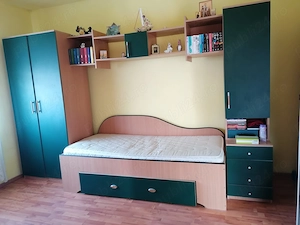 Mobilier dormitor pentru tineret