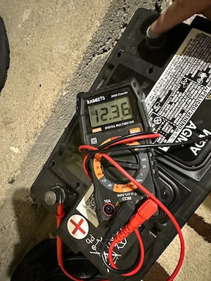 Baterie auto AGM Varta 68Ah