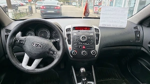 kia Cedd 134 000 km reali  - imagine 5