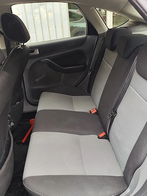 Ford Focus 1.6 , DIESEL, 1560 CM3 - imagine 7