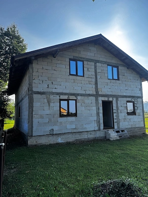 Casa de vanzare in Costisa, Neamt - imagine 2