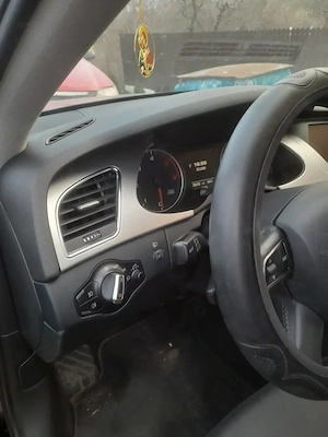 Vând Audi A4 b8 2.0 diesel Automat  - imagine 7