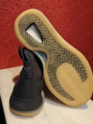 Yeezy Qntm.Original  - imagine 4