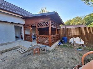  Execut lucrări în construcții   Garduri, Foișoare, Fațade, Acoperișuri  - imagine 4