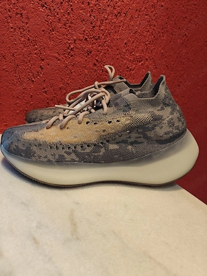 Yeezy Boost 380 Original 