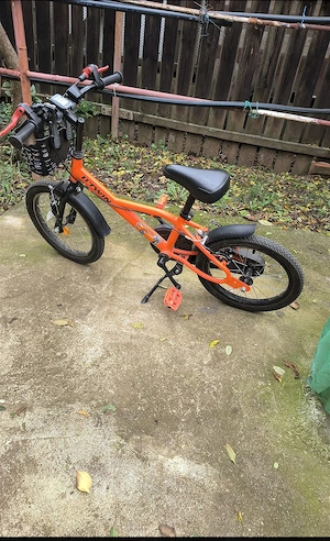 Vand bicicleta BTWIN,stare buna