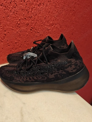 yeezy Boost 380 original 