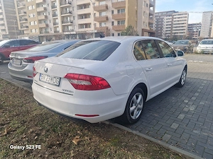 Skoda Superb 2.0TDI 170cp - imagine 2