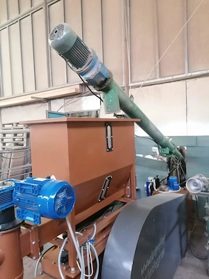 Linie de fabricare peleți și brichete 450 kg h