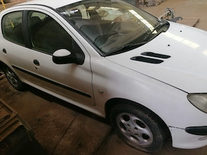 Peugeot 206 - 2.0 Diesel pentru piese - imagine 4