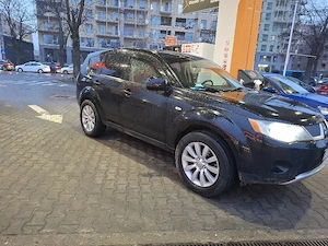 Mitsubishi outlander 2 - imagine 2