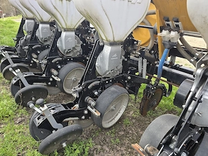 Semanatoare 6 randuri Alp   Kurt cu fertilizare - imagine 4