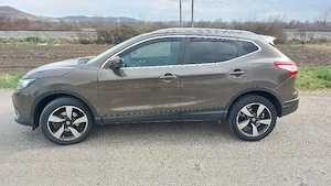 vand nissan qashqaij11 an2015 