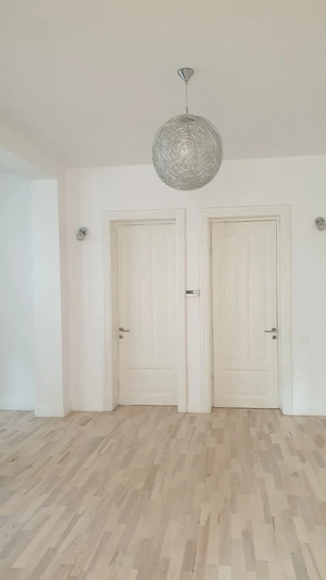 Spațiu de birouri | 260 mp | Etaj + Mansardă + Demisol în Vilă Monument istoric | Dorobanți Capitale - imagine 2