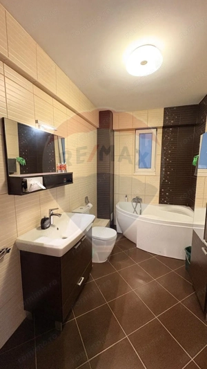 Apartament excepțional - 3 camere,  eleganță autentică - imagine 11