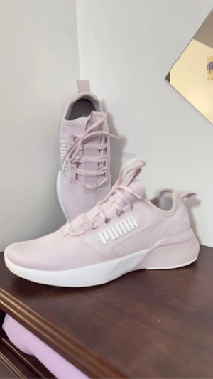 Pantofi sport damă PUMA roz pudrat   stare foarte bună