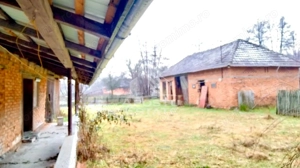 Casa cu potential amenajare pescarie- Zona Varfurile