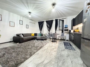 Apartament 3 camere de vanzare, 70 mp utili + balcon, etaj 1/3 -Giroc, Hotel IQ