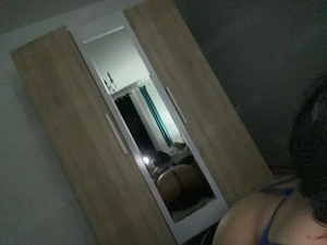 bruneta fierbinte bbw 