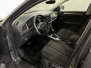Volkswagen T-Roc - imagine 5