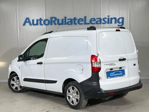 Ford Transit Courier - imagine 4