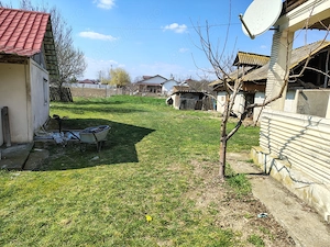 De vânzare proprietate cu doua imobile - imagine 2