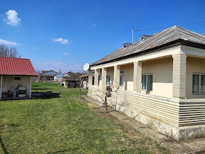 De vânzare proprietate cu doua imobile - imagine 4