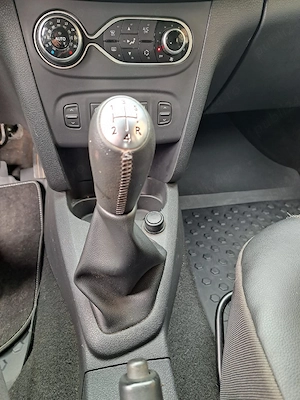 Vand Dacia Sandero Stepway 0,9 benzina unic proprietar, putin rulata  - imagine 10