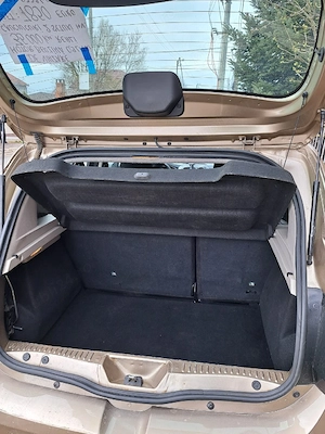 Vand Dacia Sandero Stepway 0,9 benzina unic proprietar, putin rulata  - imagine 7