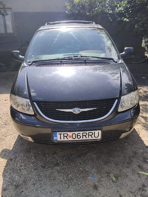 Vând Chrysler Voyager 2002 - imagine 3