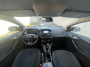 Ford focus 3 facelift    Navigație   Pilot  senzori parcare  - imagine 8