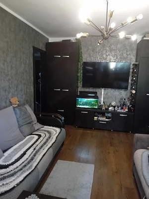 Schimb   vand 3 cam. parter, pozitie excelenta, Veranda Mall - Colentina, 135.000 Euro - imagine 2