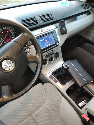 passat b6 2.0 tdi 6 trepte recent înmatriculată  - imagine 4