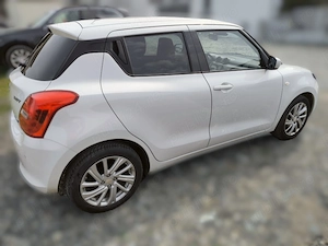 Unic proprietar vand Suzuki Swift 1.2 Dualjet 12V 5MT MHEV Passion - imagine 4