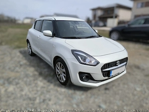 Unic proprietar vand Suzuki Swift 1.2 Dualjet 12V 5MT MHEV Passion