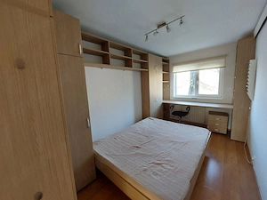 Proprietar ofer spre inchiriere apartament cu 3 camere zona Dacia - imagine 2
