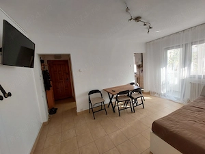 Proprietar ofer spre inchiriere apartament cu 3 camere zona Dacia