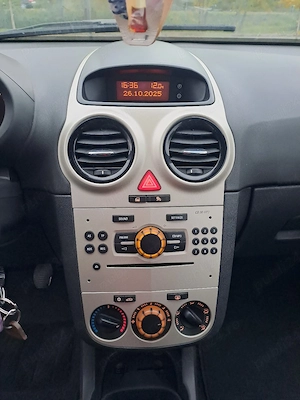 Vand Opel Corsa D,1.2 benzina - imagine 9