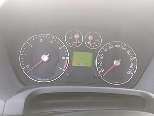Ford Fiesta 1.4 benzina din 2006, 107500 km - imagine 6