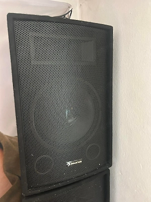 Boxa puternică pentru muzică 