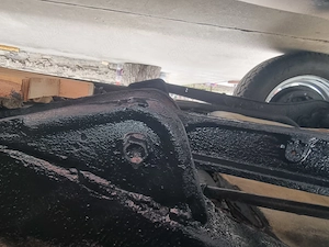 Vând Suzuki Jimny an 2002 motor 1,3 benzină pe lanț  - imagine 8