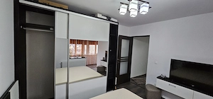 Inchiriez apartament 3 cam cf 1 decomandat ,Central - imagine 13