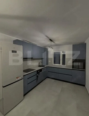 4 camere decomandat, renovat 2025,încălzire în pardoseală, Statie de autobus 