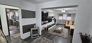 Inchiriez apartament 3 cam cf 1 decomandat ,Central - imagine 17