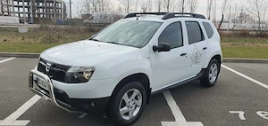 DACIA DUSTER 4X4 AN 2013 motor 1.5 dci 110 cp euro 5. - imagine 4