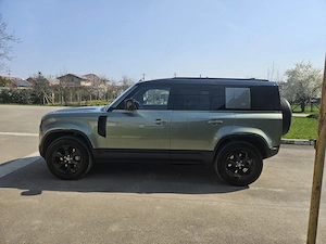 Land Rover Defender 110 D300 SE - imagine 6