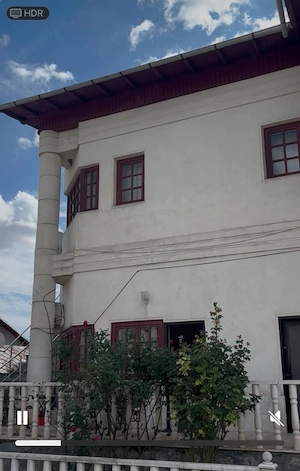 Vând- Clădire de 1048 mp-la preț de apartament