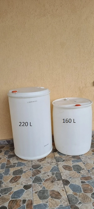 Butoi   Bidon Plastic alb cu Bușon 160L si 220L