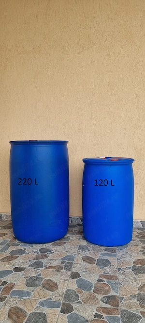 Butoi albastru din plastic cu buson 120L - 220 L